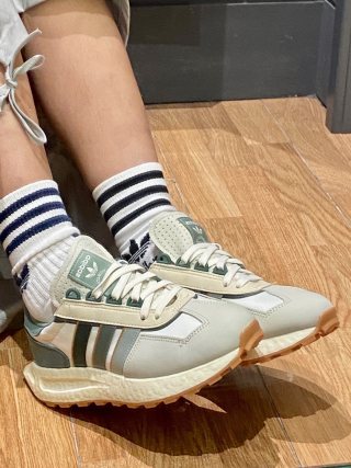 Adidas Racing E5 Boost Prototype view 3