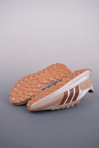 Adidas InstaPump Fury Boost view 3