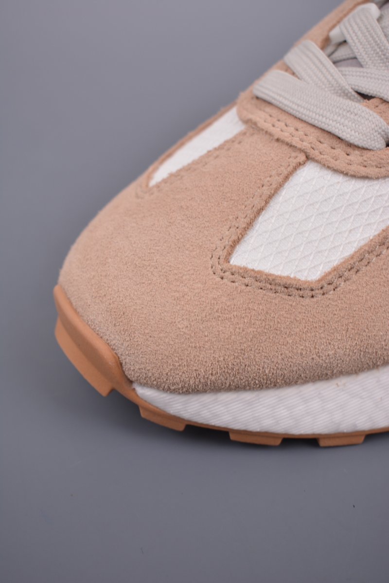 Adidas InstaPump Fury Boost view