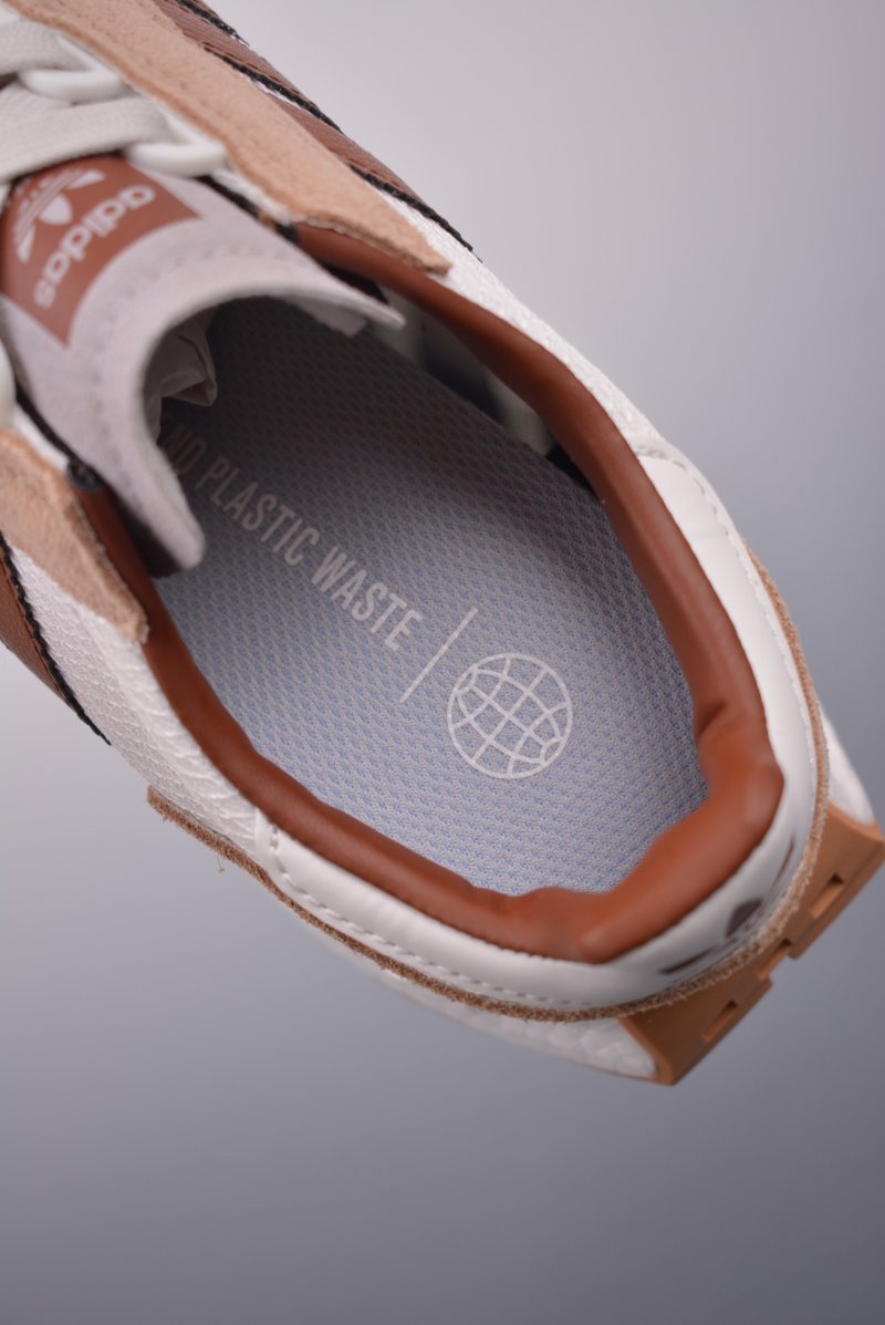 Adidas InstaPump Fury Boost view
