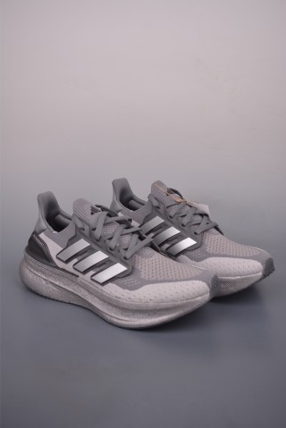 Adidas Ultraboost 5X view 1