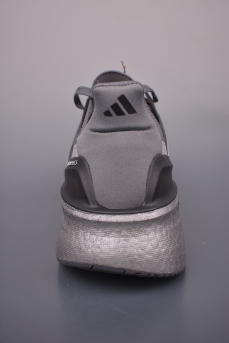 Adidas Ultraboost 5X view