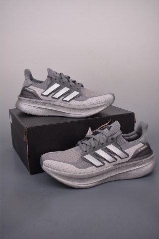 Adidas Ultraboost 5X view 5