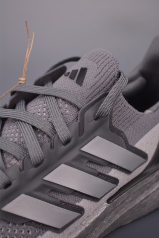 Adidas Ultraboost 5X view 7
