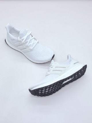 Adidas Ultraboost 1.0 'White' view 2
