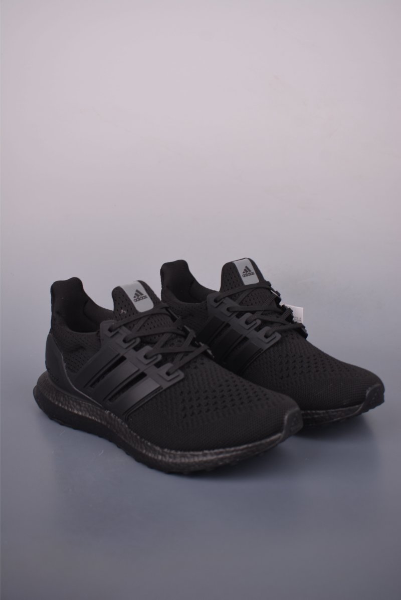 Adidas Ultraboost 1.0