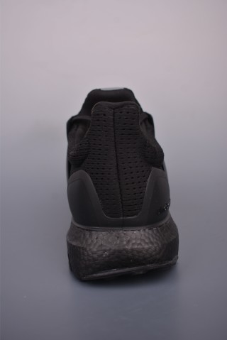 Adidas Ultraboost 1.0 view 4