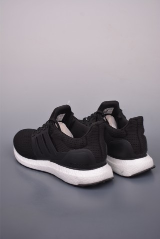 Adidas Ultraboost 1.0 view 2