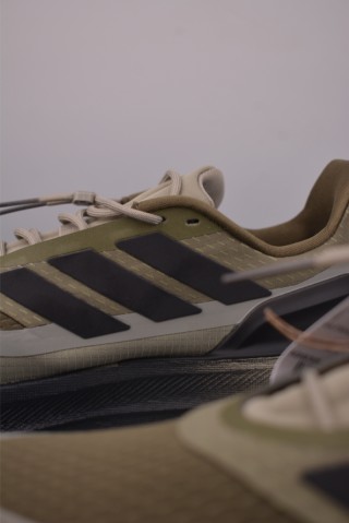 Adidas Ultraboost 5 Climawarm view 8