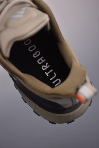 Adidas Ultraboost 5 Climawarm view 9