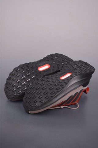 Adidas Ultraboost 5 Climawarm view 12