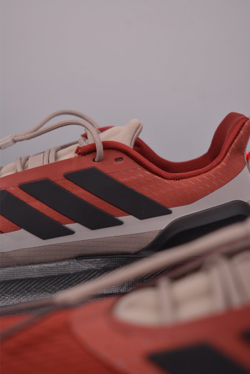 Adidas Ultraboost 5 Climawarm view