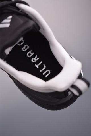 Adidas Ultraboost 5 Climawarm view 9