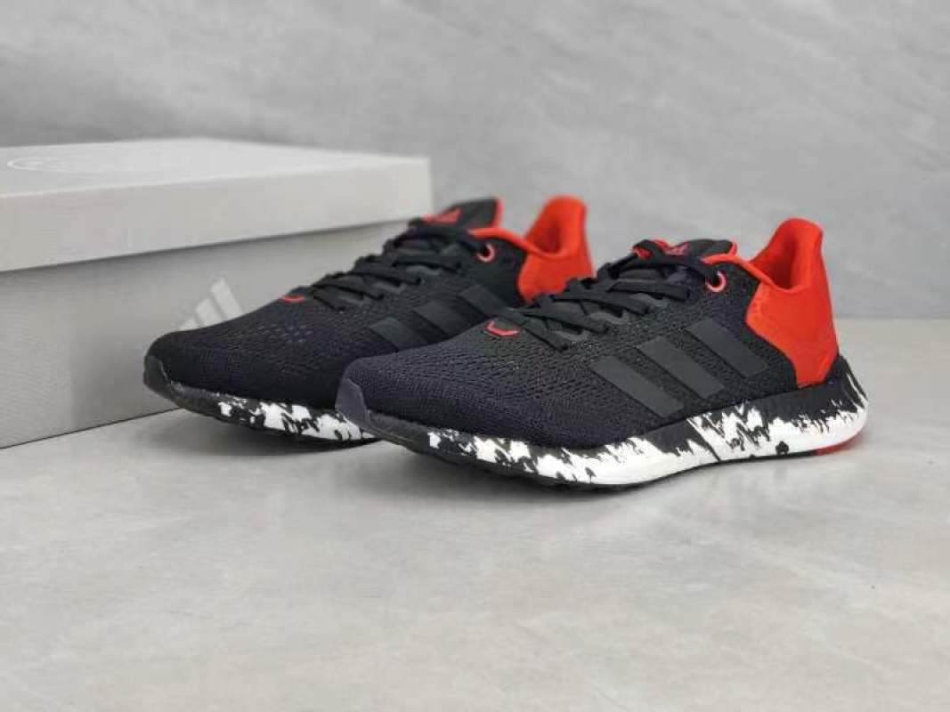 Adidas Ultraboost DNA