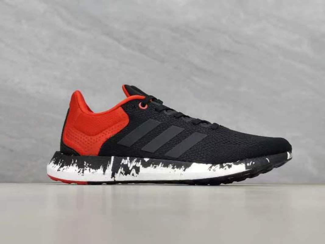 Adidas Ultraboost DNA view