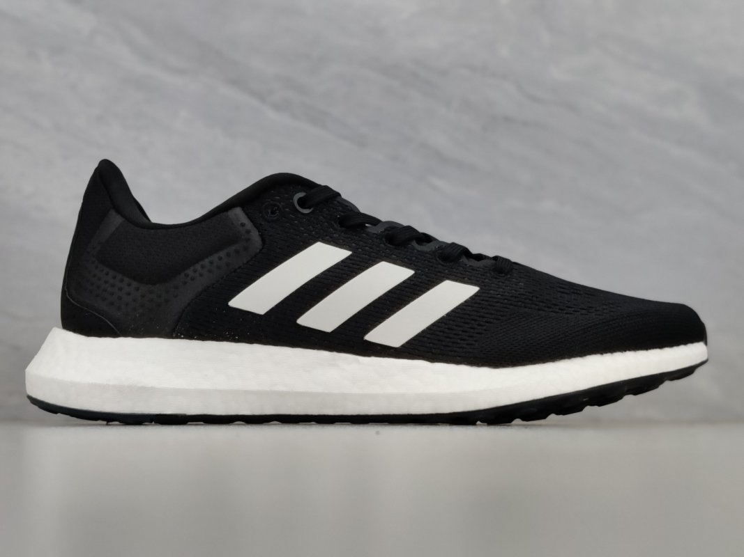 Adidas Pureboost 21 view