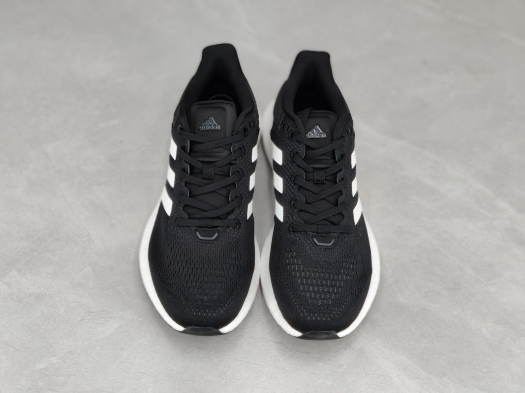Adidas Pureboost 21 view