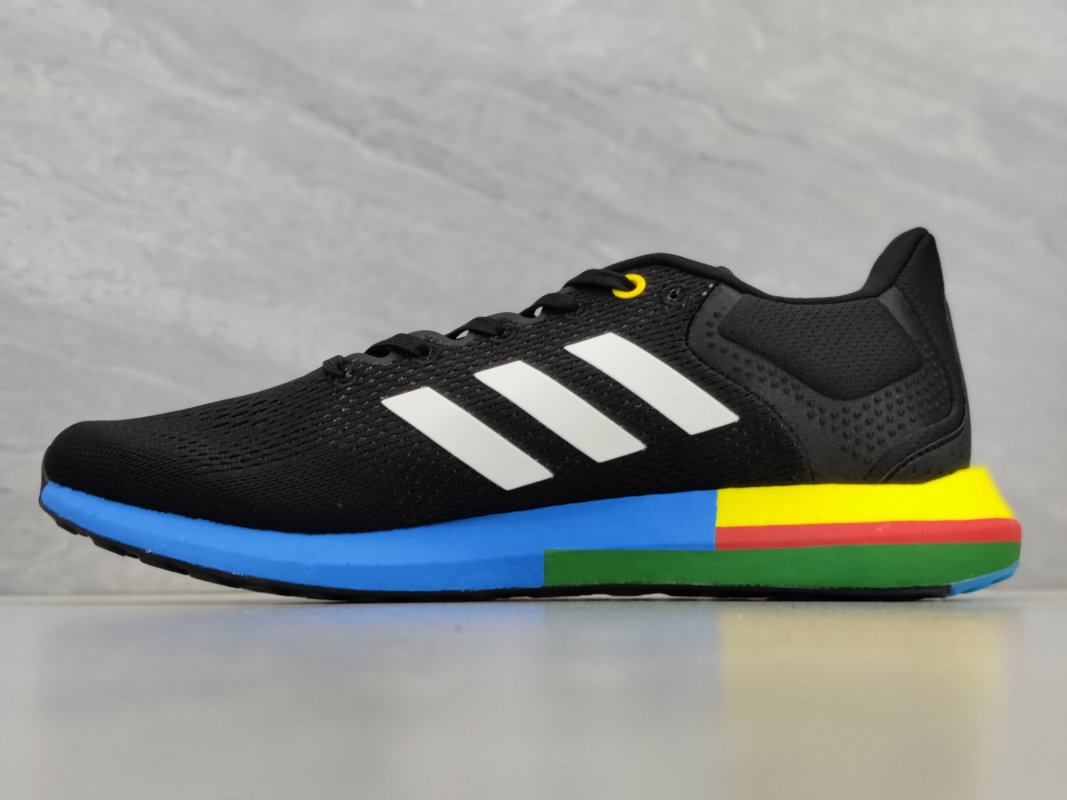 Adidas Pureboost 21 view