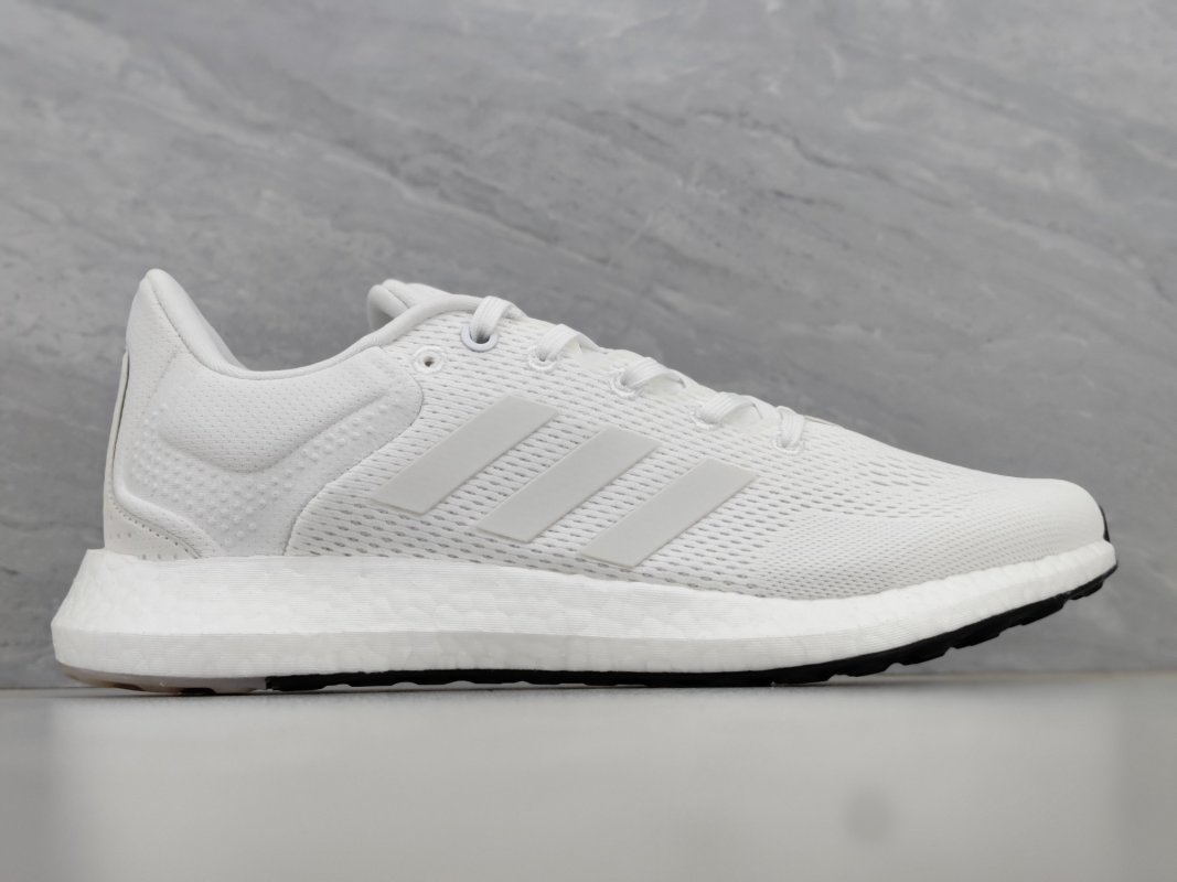 Adidas Pureboost 21 view