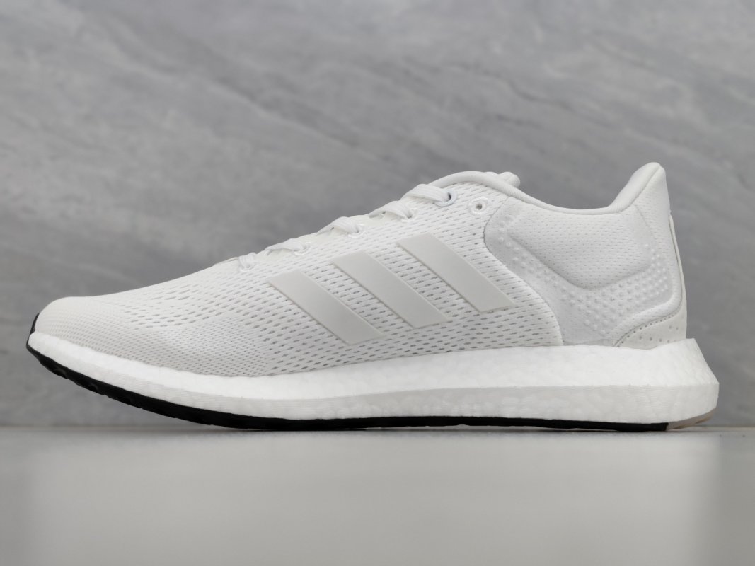 Adidas Pureboost 21 view