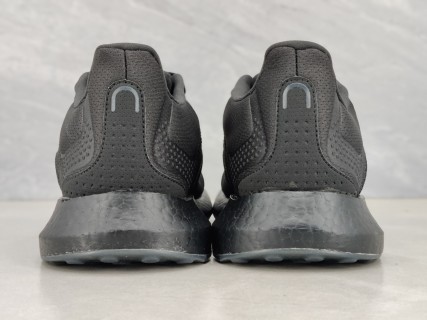 Adidas Pureboost 21 view 9