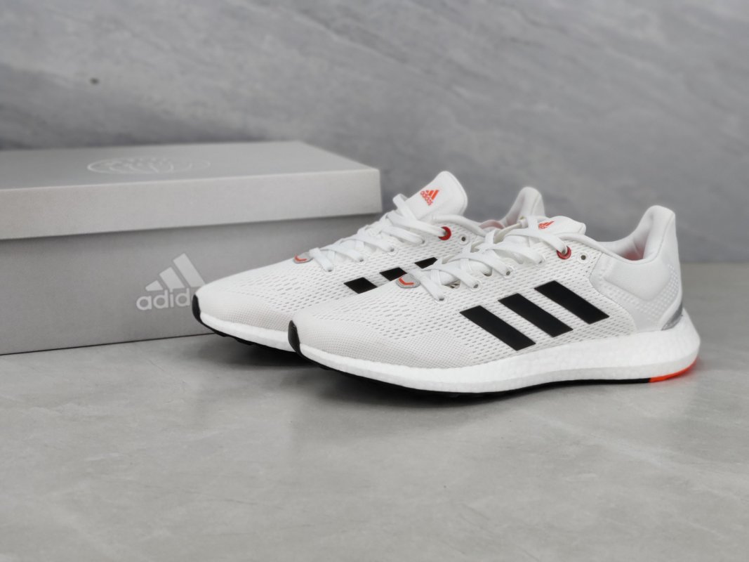 Adidas Pureboost 21