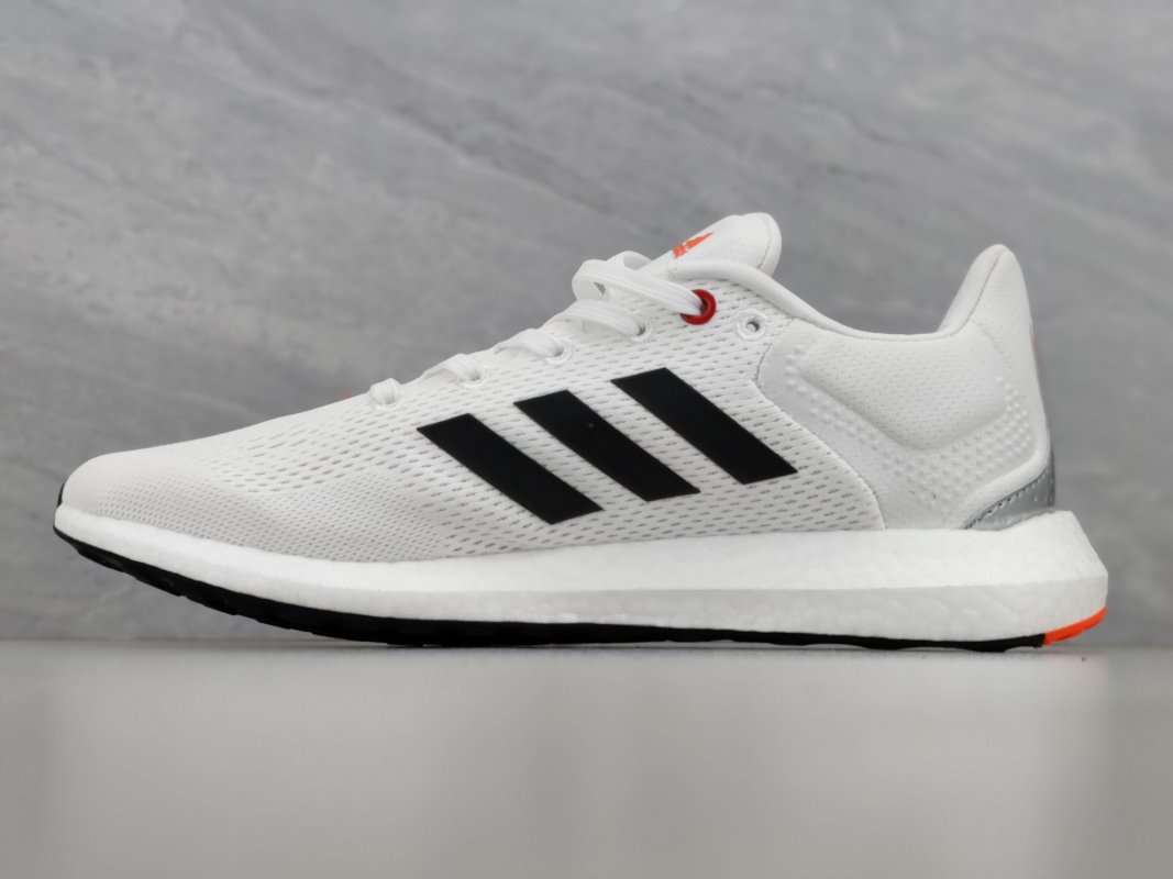Adidas Pureboost 21 view