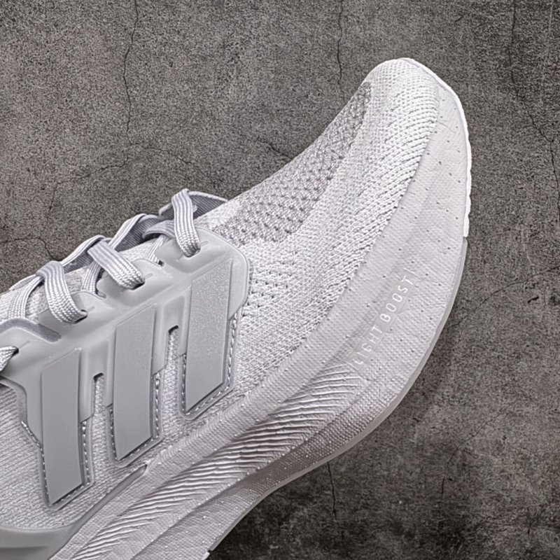 Adidas Ultra Boost UB5 view