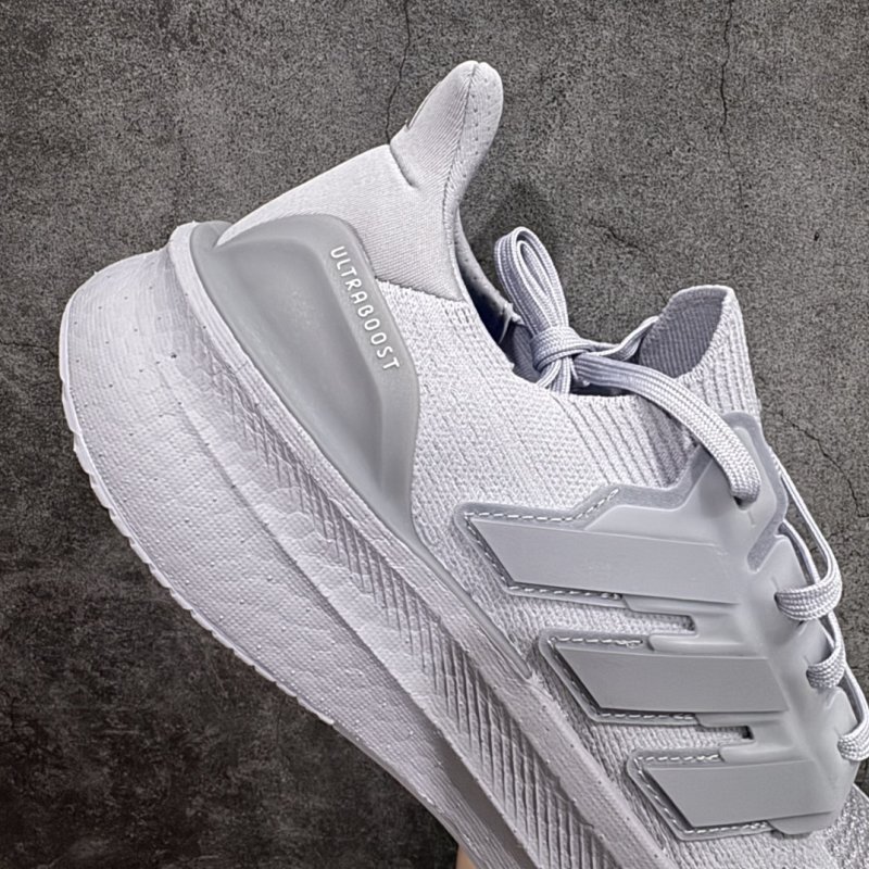 Adidas Ultra Boost UB5 view