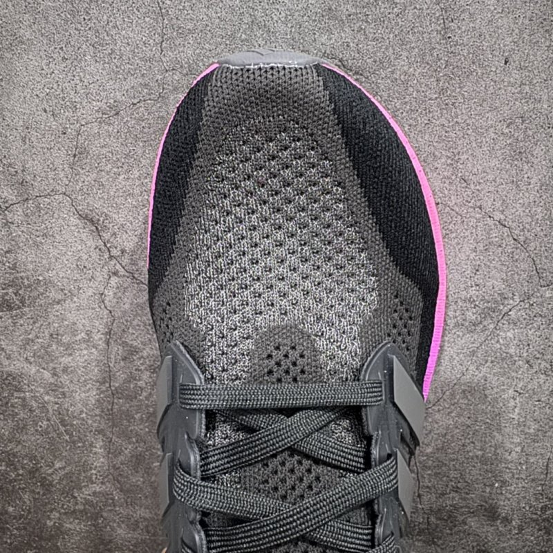 Adidas Ultra Boost UB5 view