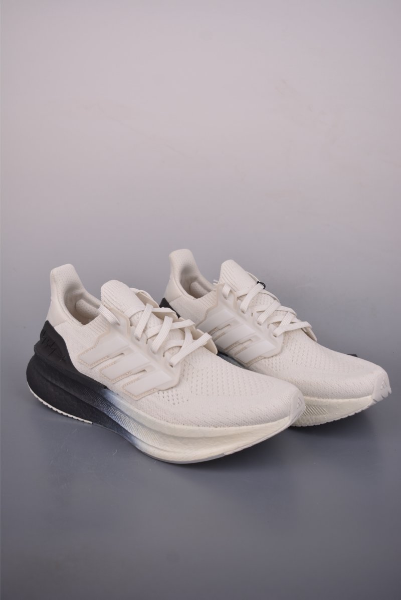 Y-3 Ultraboost 5 view