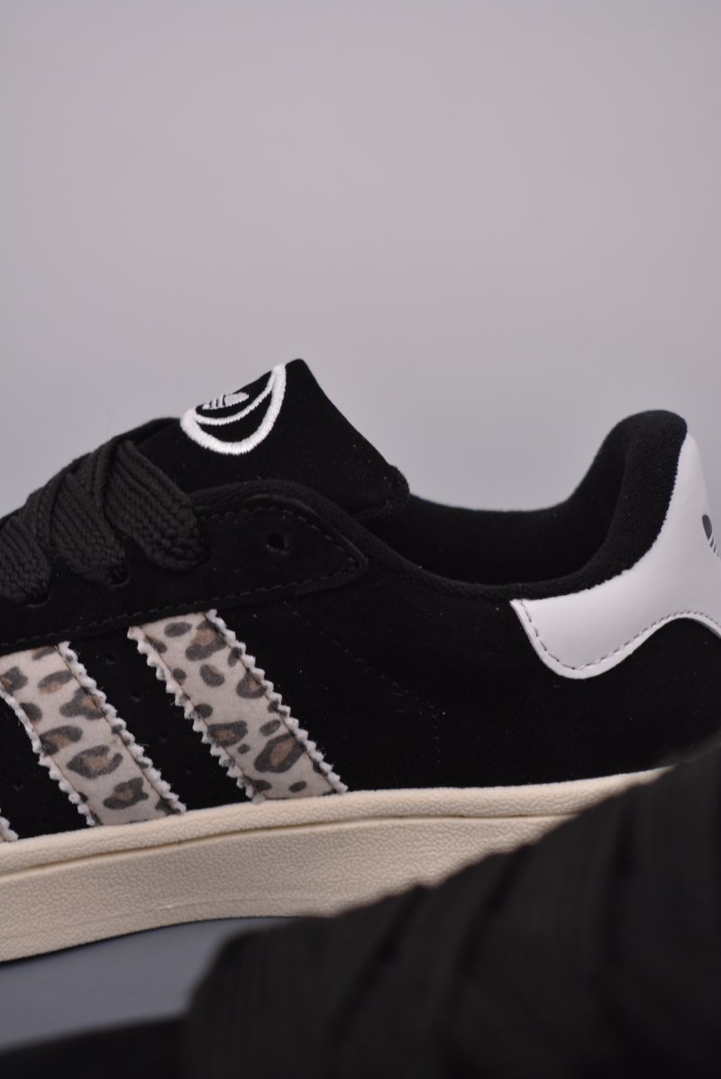 Adidas Campus 00s 'White' view