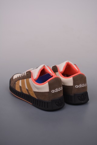 Adidas NRTN view 2