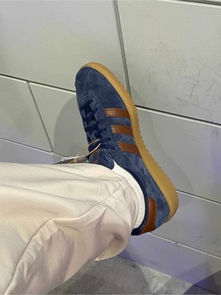 Adidas Campus 00s view 5
