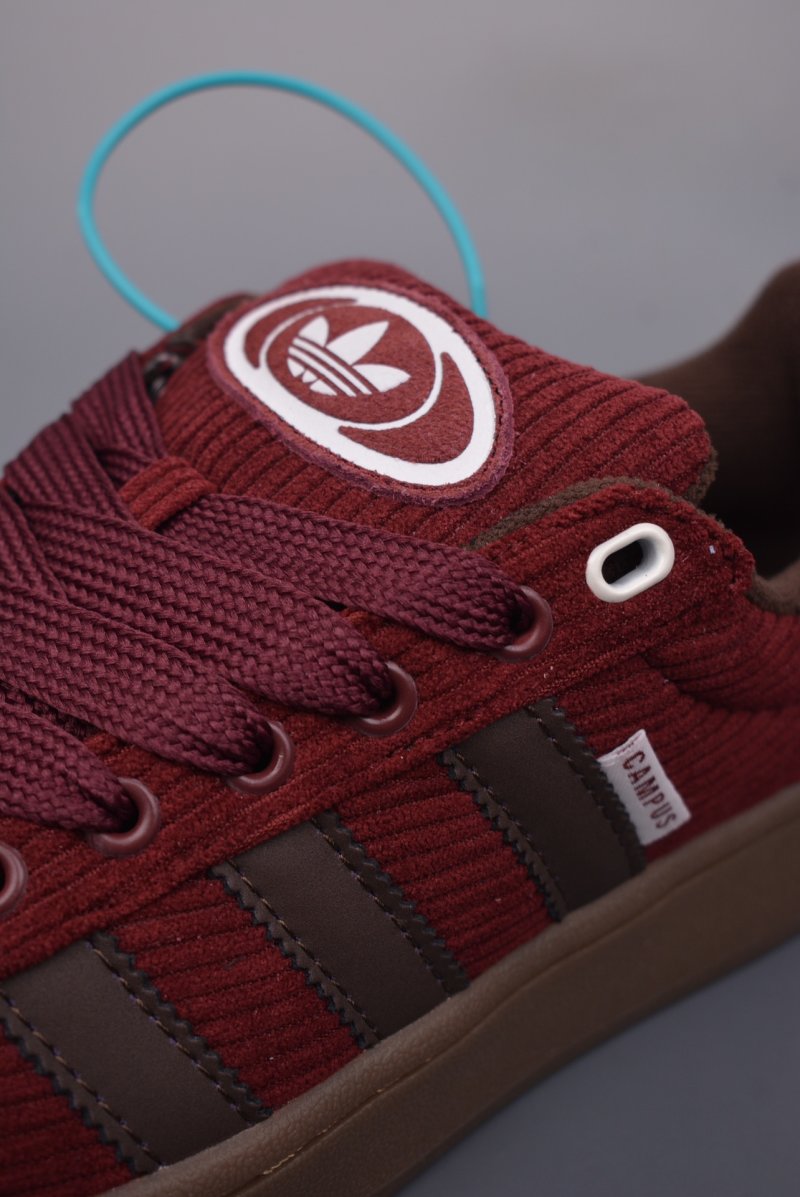 Adidas Campus 00s view