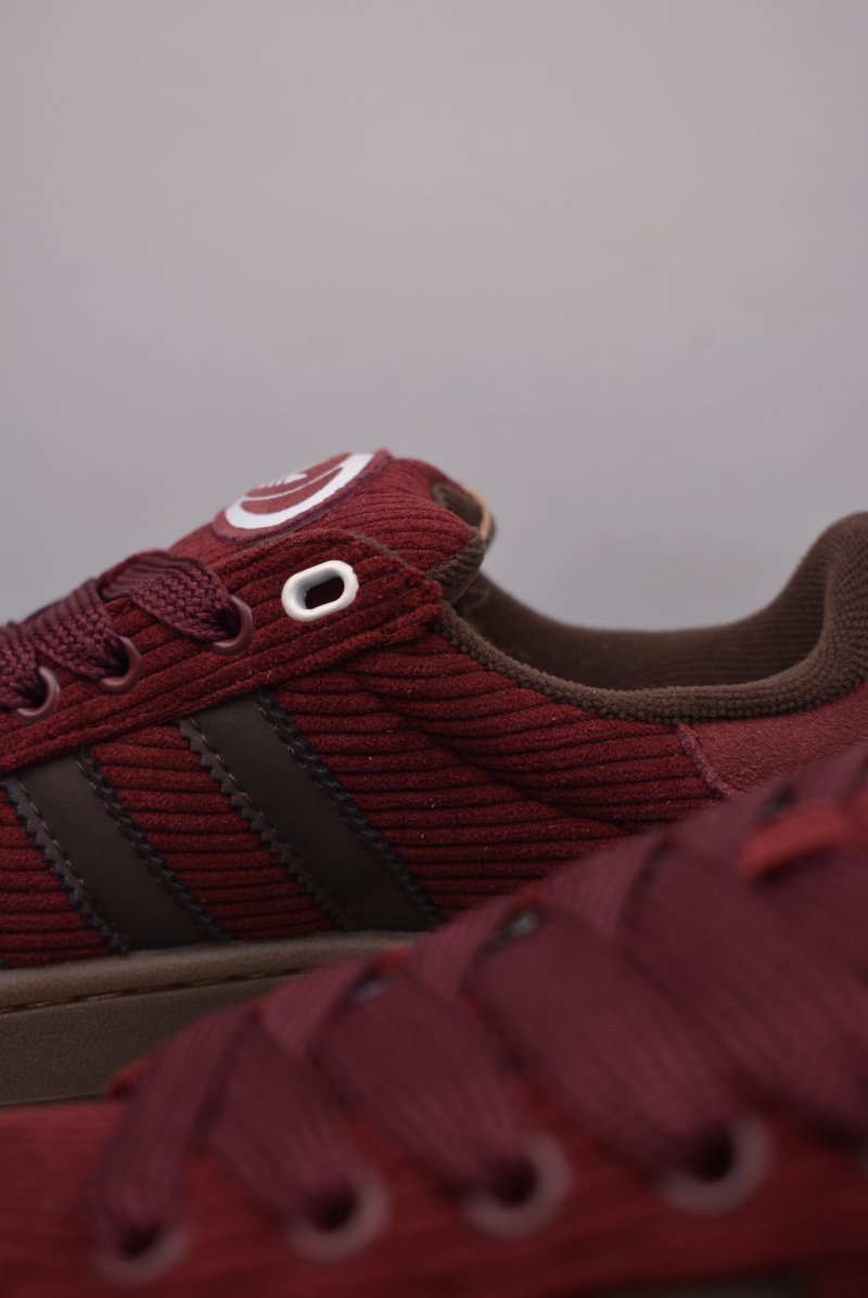 Adidas Campus 00s view