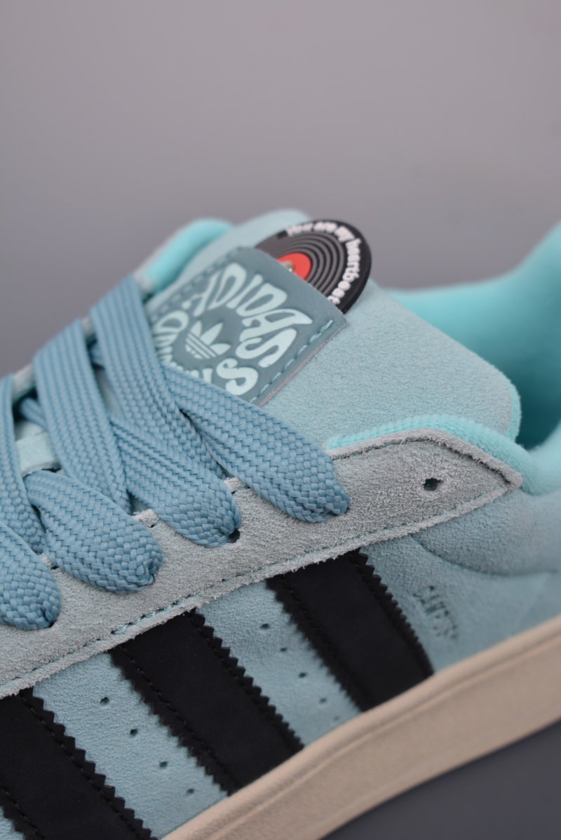 Adidas Campus 00s view