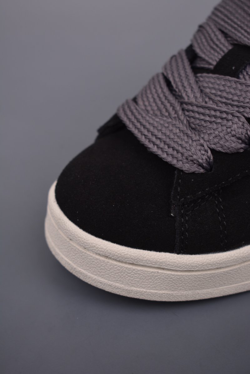 Adidas Campus 00s view