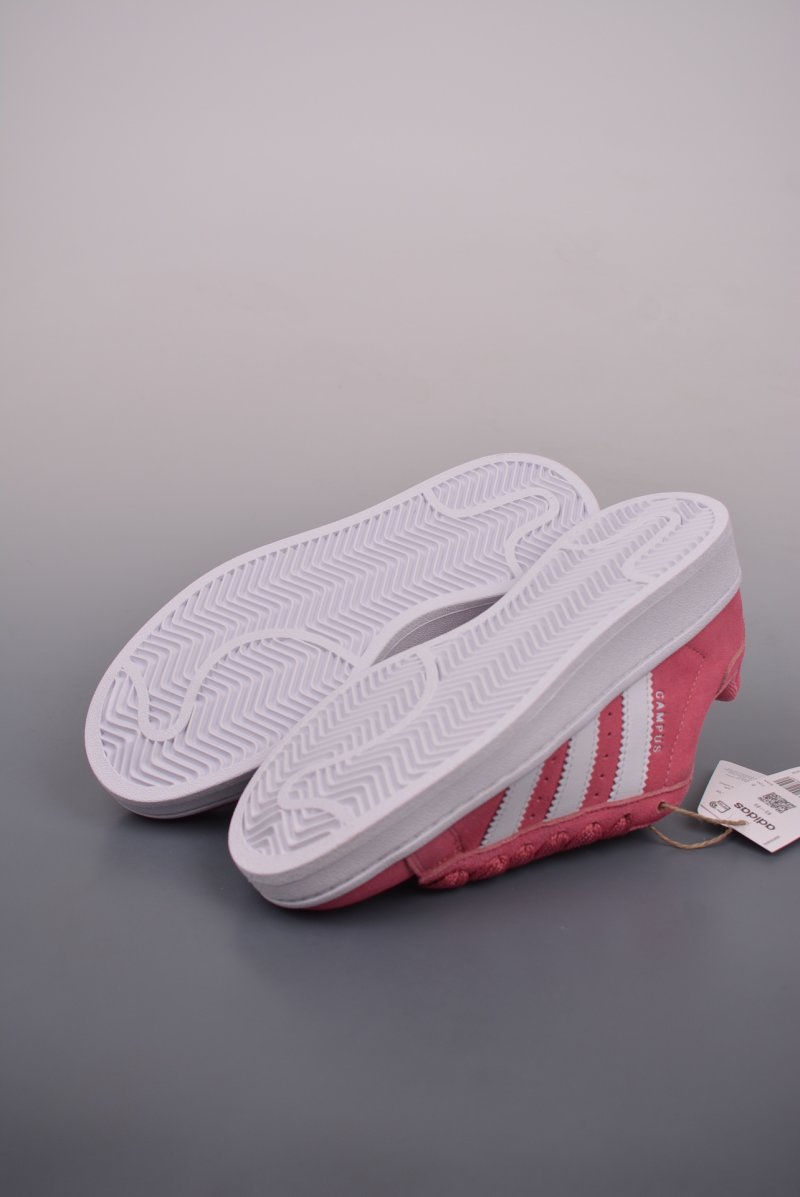 Adidas Campus 00s view