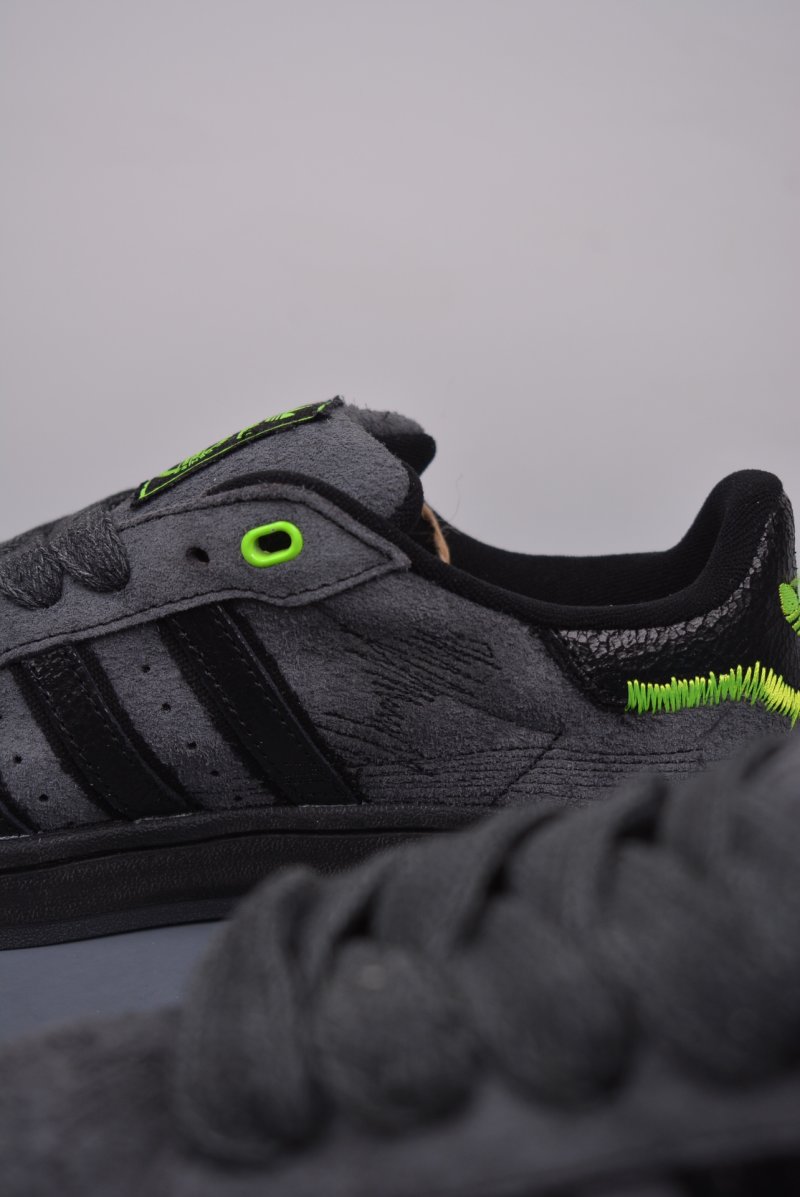 Adidas Campus 00s view