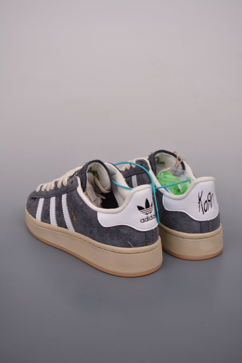 Adidas Campus 00s view