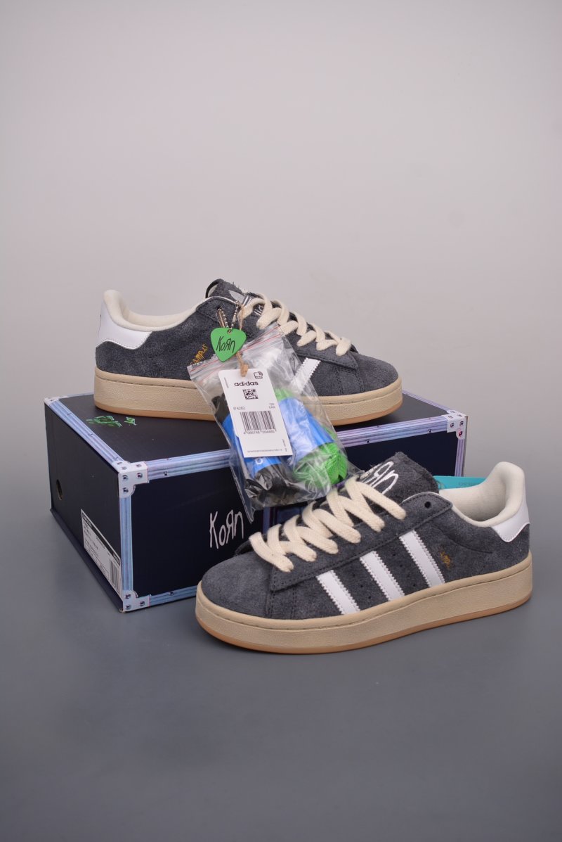 Adidas Campus 00s view