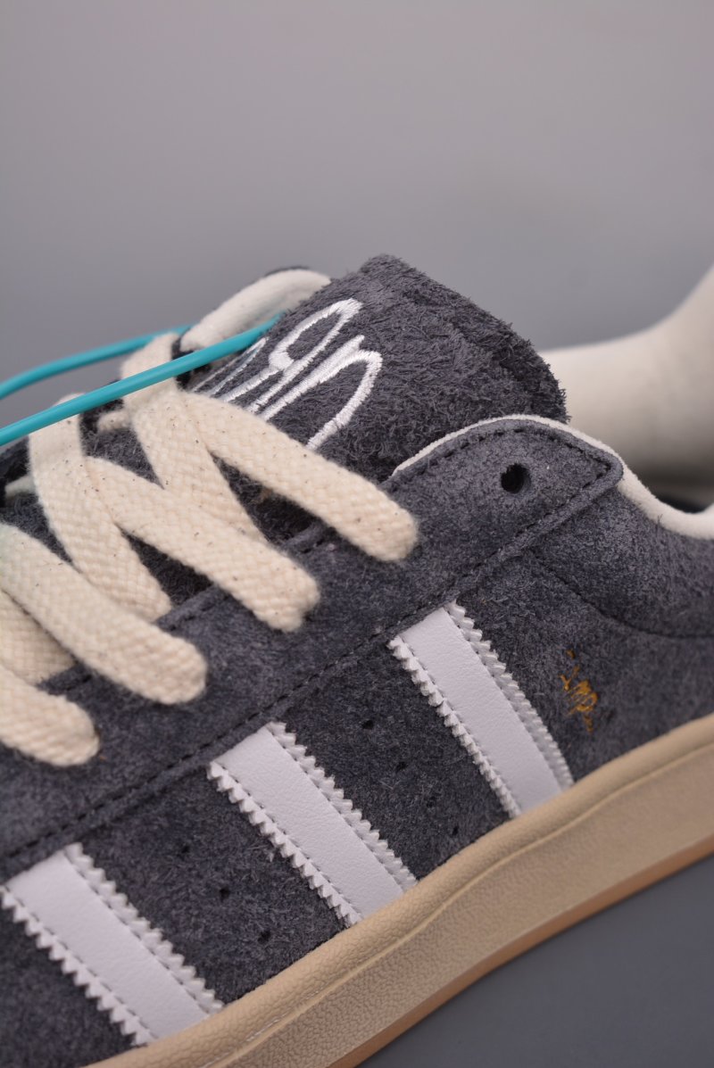 Adidas Campus 00s view