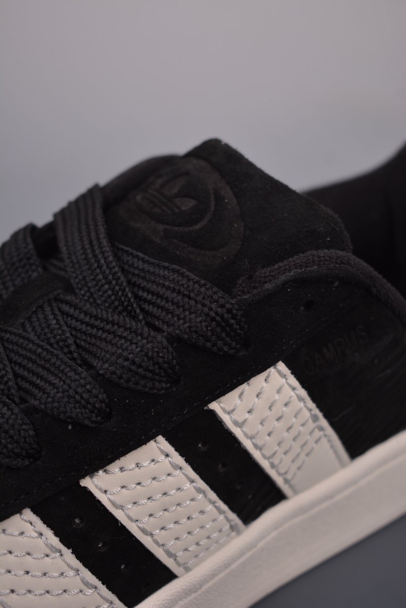 Adidas Campus 00s view