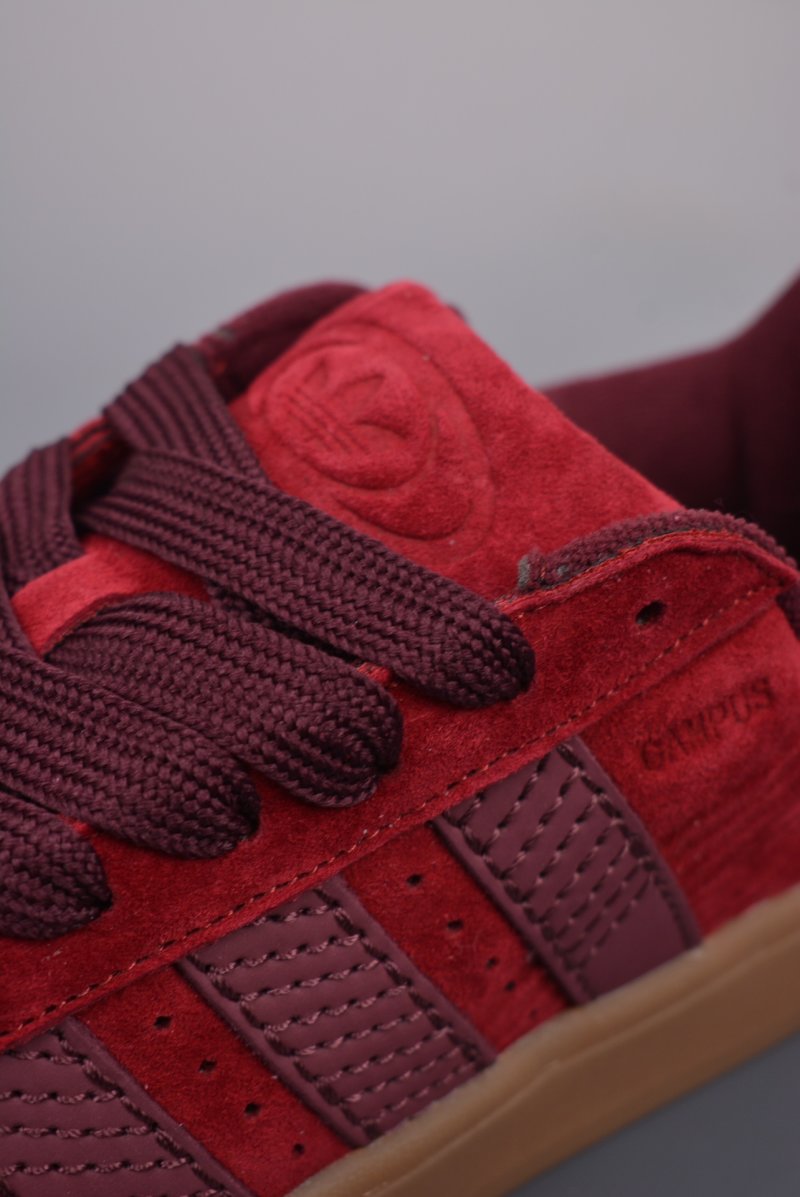 Adidas Campus 00s view
