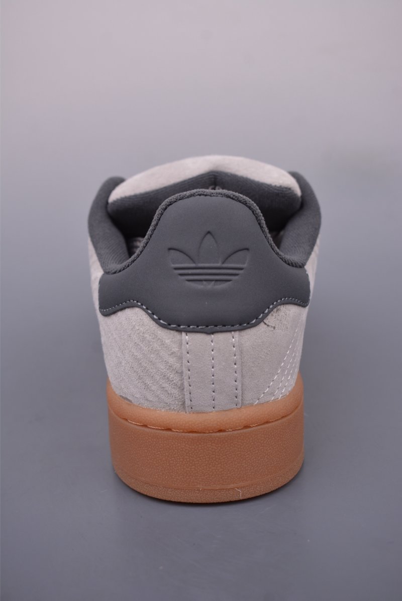 Adidas Campus 00s view