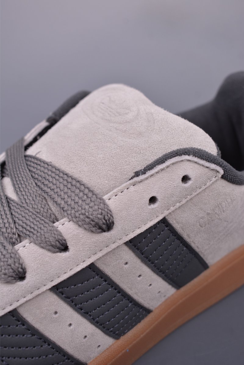Adidas Campus 00s view