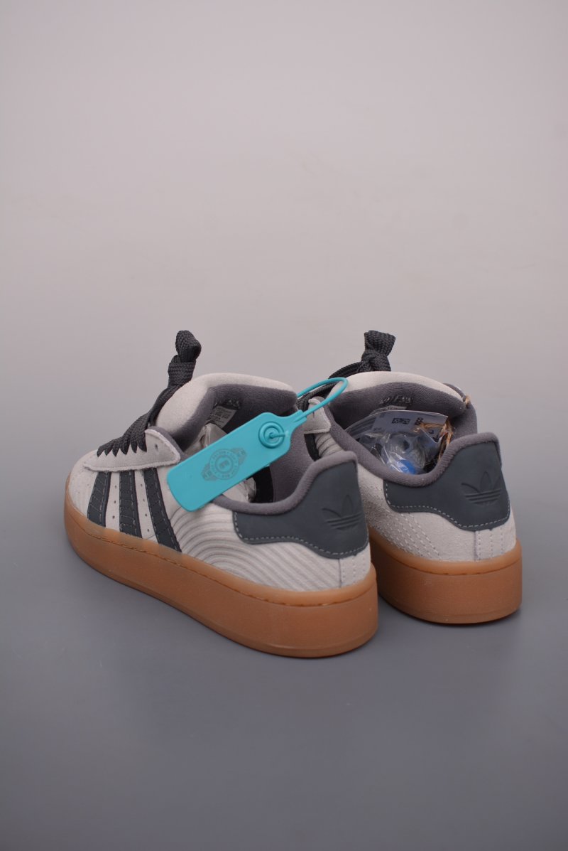 Adidas Campus 00s view