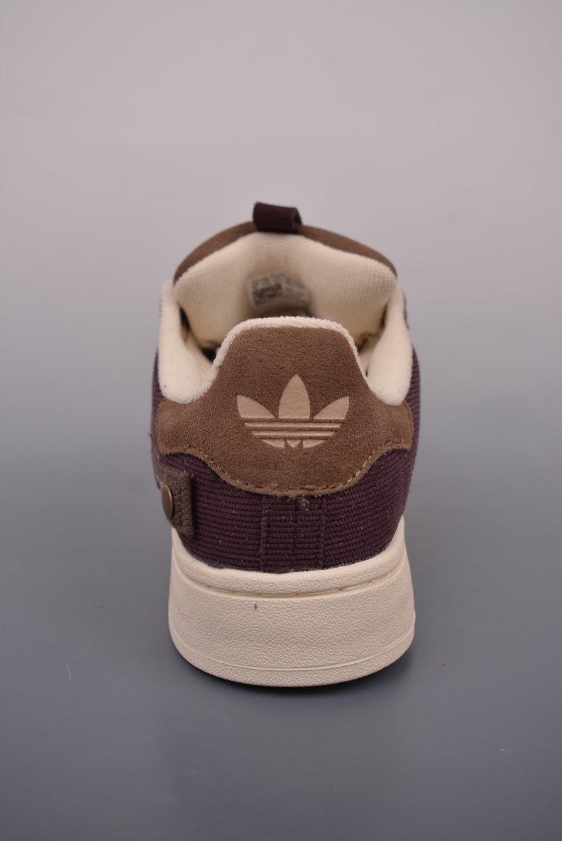 Adidas Campus 00s view