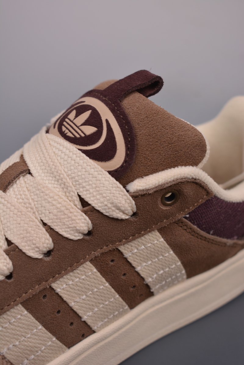 Adidas Campus 00s view